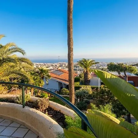 Corfu In With Incredible View And Spectacular Pool Tennis View Calm Area Beaches At 30 Minutes Walk Bus At 200 Meters *