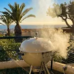펜션 Corfu In With Incredible View And Spectacular Pool Tennis View Calm Area Beaches At 30 Minutes Walk Bus At 200 Meters 시체스