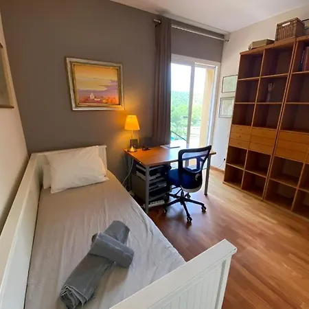 Corfu In With Incredible View And Spectacular Pool Tennis View Calm Area Beaches At 30 Minutes Walk Bus At 200 Meters Ferienhaus Sitges