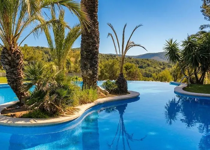 Ferienhaus Corfu In With Incredible View And Spectacular Pool Tennis View Calm Area Beaches At 30 Minutes Walk Bus At 200 Meters *
